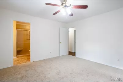 11042 Wylestone Court, Unincorporated, MO 63126 - Photo 15
