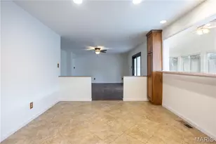 11042 Wylestone Ct, Unincorporated, MO 63126 - Photo 11
