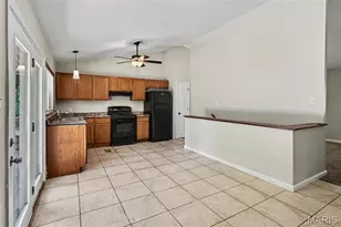 12362 Trailforest Ln, Black Jack, MO 63033 - Photo 9