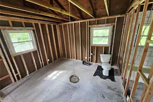1440 Columbus Dr, Saint Louis, MO 63138 - Photo 11