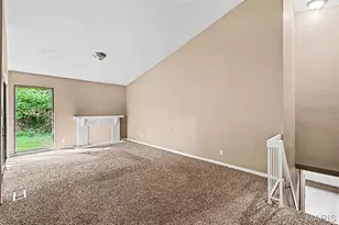 5374 Trailview Dr, Black Jack, MO 63033 - Photo 13