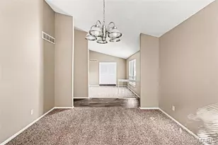 5374 Trailview Dr, Black Jack, MO 63033 - Photo 11