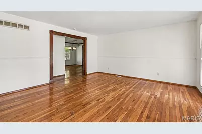 4413 Remus Drive, Florissant, MO 63033 - Photo 3