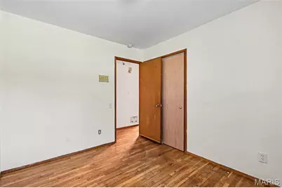 4413 Remus Drive, Florissant, MO 63033 - Photo 13