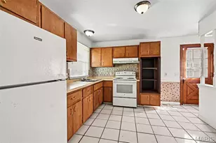 4413 Remus Dr, Florissant, MO 63033 - Photo 7