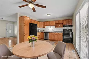 2322 Battlefield Dr, Florissant, MO 63031 - Photo 5