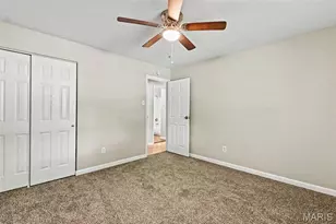 2322 Battlefield Dr, Florissant, MO 63031 - Photo 15