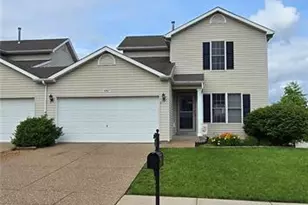 1067 Chesterfield Dr, Wentzville, MO 63385 - Photo 1