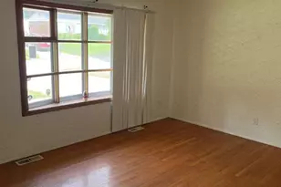 10634 Alliance Dr, Saint Louis, MO 63136 - Photo 7