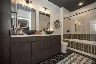 1270 Strassner Dr, Brentwood, MO 63144 - Photo 29