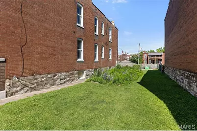 2210 Missouri Avenue, Saint Louis, MO 63104 - Photo 31