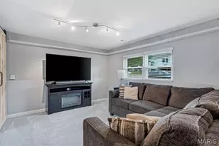 210 Kunze Dr, Saint Charles, MO 63303 - Photo 25