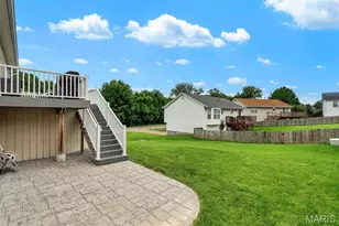 210 Kunze Dr, Saint Charles, MO 63303 - Photo 13
