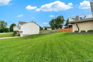 210 Kunze Dr, Saint Charles, MO 63303 - Photo 39