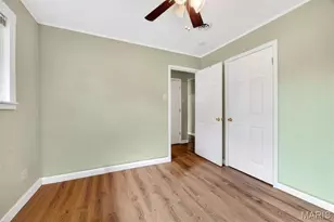 9818 Tanbark Ln, Saint Louis, MO 63134 - Photo 17