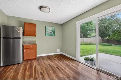 9818 Tanbark Lane, Saint Louis, MO 63134 - Photo 13
