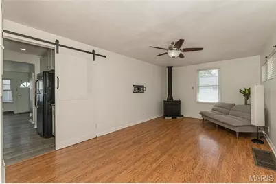 6962 Sutherland Avenue, Saint Louis, MO 63109 - Photo 13