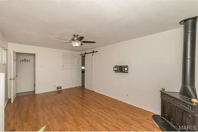 6962 Sutherland Avenue, Saint Louis, MO 63109 - Photo 15