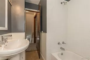 6962 Sutherland Ave, Saint Louis, MO 63109 - Photo 25