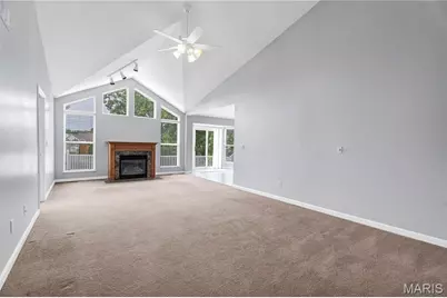 449 Prevot Avenue, Saint Charles, MO 63303 - Photo 7