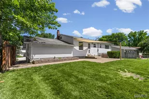 420 Canary Ln, Saint Charles, MO 63301 - Photo 29