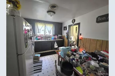 708 Cherry Street, Montgomery City, MO 63361 - Photo 9