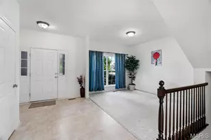 2088 Maryland Oaks Cir, Maryland Heights, MO 63146 - Photo 7