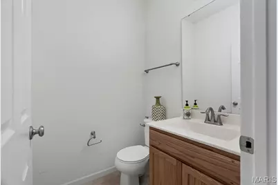 2088 Maryland Oaks Circle, Maryland Heights, MO 63146 - Photo 21