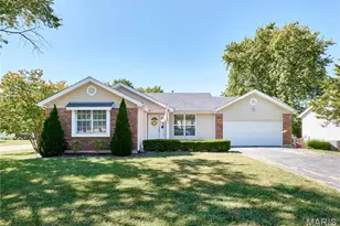 1705 Whispering Ridge Ln, Saint Peters, MO 63376 - Photo 1
