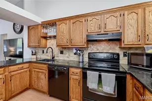 1705 Whispering Ridge Ln, Saint Peters, MO 63376 - Photo 15
