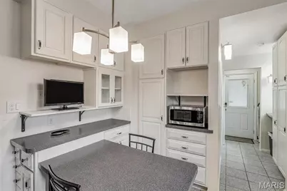 5620 Leona Street, Saint Louis, MO 63116 - Photo 5