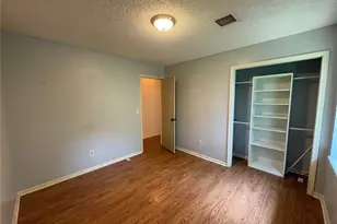 9600 Grandview Rd, Kansas City, MO 64137 - Photo 25