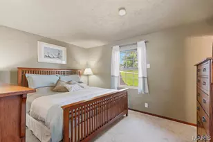 1143 Fernview Dr, Creve Coeur, MO 63141 - Photo 17