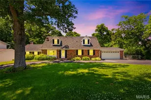 1143 Fernview Dr, Creve Coeur, MO 63141 - Photo 3