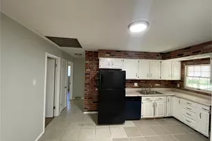 518 Banavie Dr, Unincorporated, MO 63137 - Photo 7