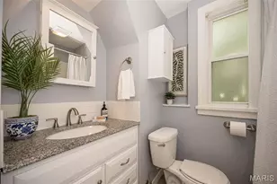 984 N Woodlawn Ave, Kirkwood, MO 63122 - Photo 31