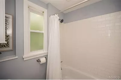984 N Woodlawn Avenue, Kirkwood, MO 63122 - Photo 33