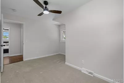 136 W Arlee Avenue, Saint Louis, MO 63125 - Photo 29