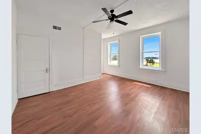 5911-5913 S Broadway, Saint Louis, MO 63111 - Photo 9