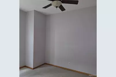 24 Columbus Square Drive, Saint Louis, MO 63101 - Photo 17