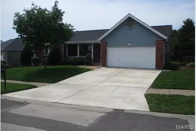 9876 Tesson Creek Estates Drive, Affton, MO 63123 - Photo 3