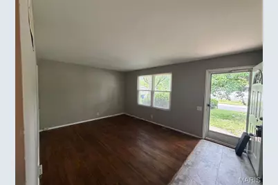 1388 Farmview Avenue, Saint Louis, MO 63138 - Photo 11