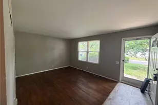 1388 Farmview Ave, Saint Louis, MO 63138 - Photo 11