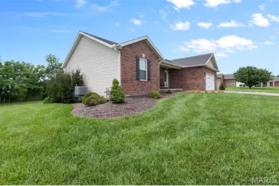 424 Cedar Meadows Drive, Jackson, MO 63755 - Photo 3