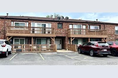 4290 Chateau De Ville Drive #C, Saint Louis, MO 63129 - Photo 1