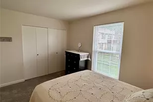 4290 Chateau De Ville Dr, Saint Louis, MO 63129 - Photo 15