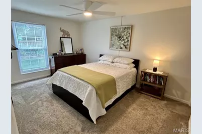 4290 Chateau De Ville Drive #C, Saint Louis, MO 63129 - Photo 11