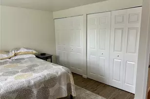 4290 Chateau De Ville Dr, Saint Louis, MO 63129 - Photo 23