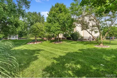2814 Spruce Ridge Court, Saint Charles, MO 63303 - Photo 9