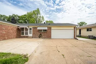 3033 Aberdeen Dr, Saint Louis, MO 63033 - Photo 19